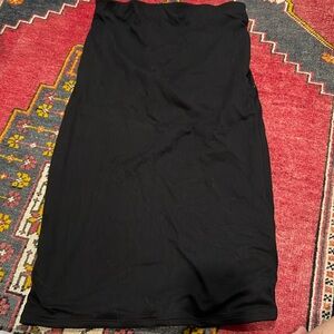 Black body con midi skirt
